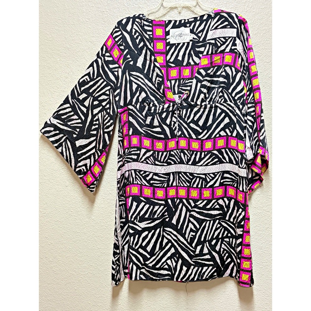 Alice & Trixie 100% Silk Women's Geometric Silk Tunic Tie Front V-Neck Kimono M